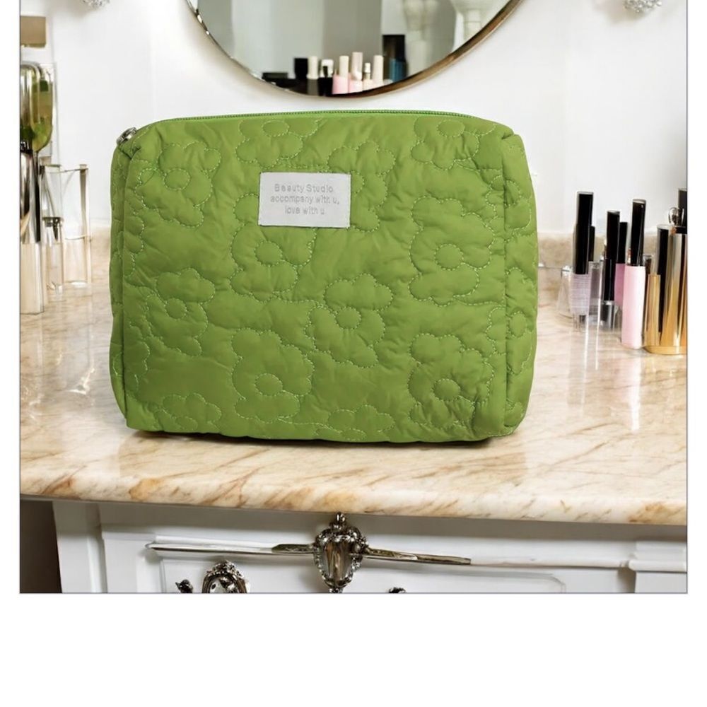 Quilted Light Olive Green Floral Makeup Bag NWOT